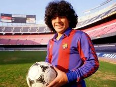 Diego Maradona sería hoy uno de los fichajes más caros de la historia de La Liga. Diego Maradona sería hoy uno de los fichajes más caros de la historia de La Liga.