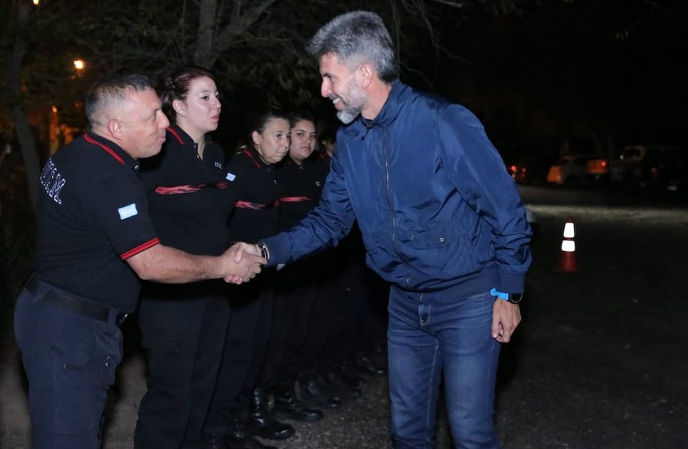El intendente Ulpiano Suarez celebró el Día del Bombero Voluntario junto a sus protagonistas