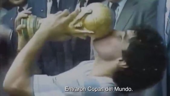 En el video se pueden ver imágenes de diferentes personalidades argentinas como René Favaloro, Jorge Luis Borges, Luis Alberto Spinetta, las Leonas y Damian Szifron. Foto: Captura video.