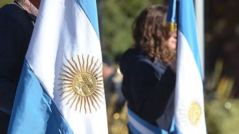 Así es el reglamento para elegir abanderados y escoltas de primaria desde 2023