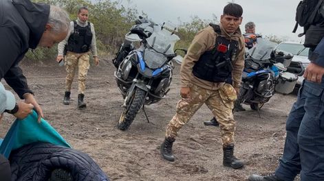 El intendente Alejandro Morillas colaboró en las primeras maniobras de auxilio hasta la llegada de la ambulancia y el traslado del herido.