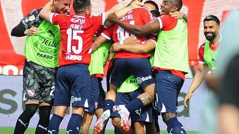 Los Andes | El festejo de Montiel y de todo Independiente. / Gentileza.