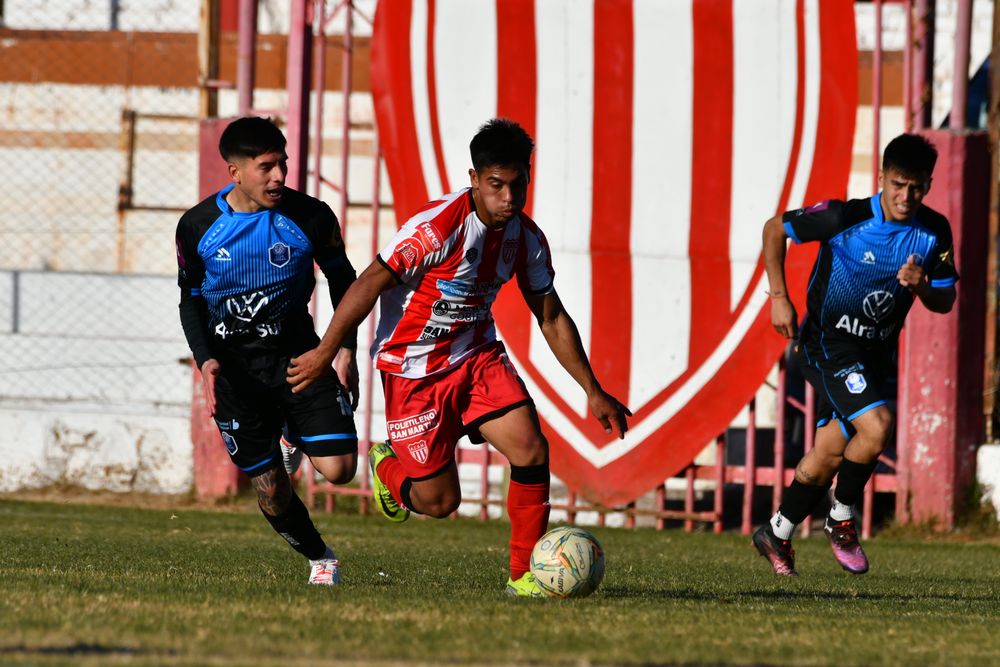 Atlético Club San Martín - Bolivar, por el Federal A