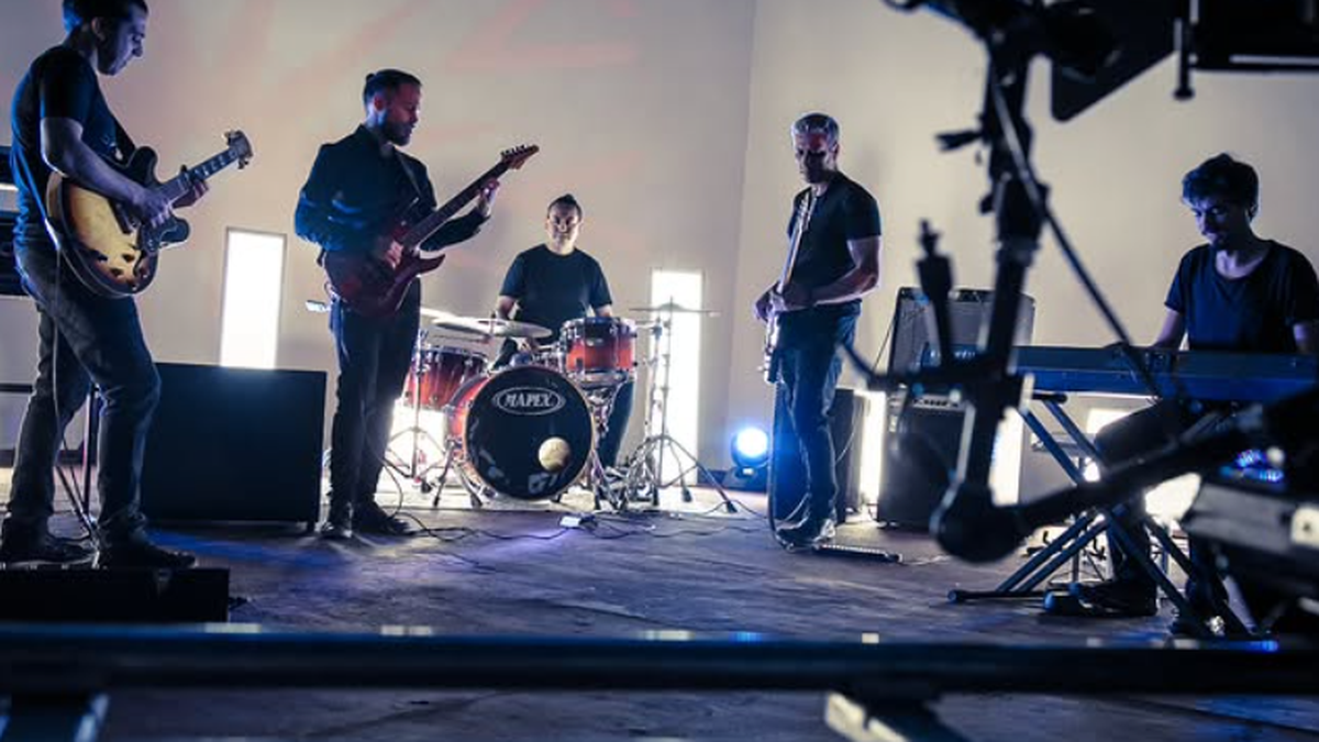 La banda Energía Positiva presenta un show en el Le Parc para vibrar bien alto