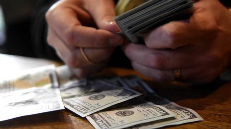 Los Andes | El dólar llegó a su valor más alto a días de las elecciones PASO 2019.