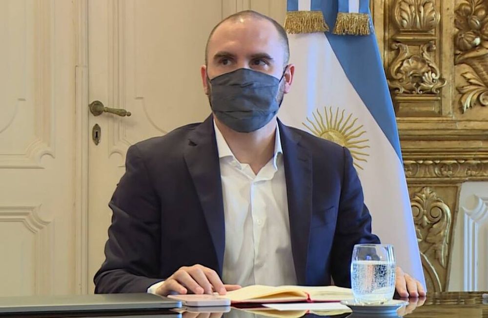 El ministro de Economía expuso cómo avanzan con las negociaciones con el FMI.