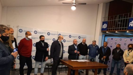 El frente Vamos Mendocinos ya tiene sus precandidatos