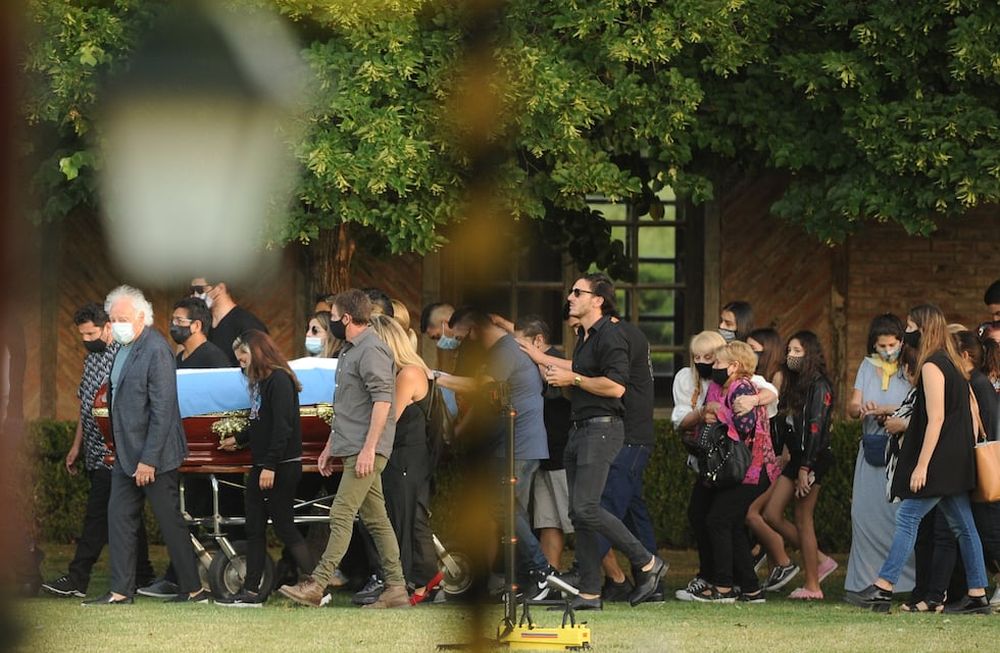 Despedida de Diego Maradona en el Jardín Bella VistaFoto Juano Tesone