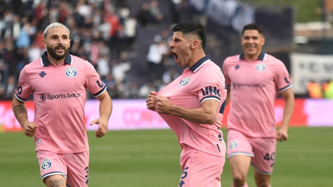 En el inicio del segundo tiempo, José Florentín con un golazo puso en ventaja a los Azules.