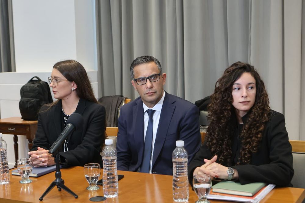 SEBASTIÁN SARMIENTO: JURY Y CONDENA DE 6 MESES SIN GOCE DE SUELDO.