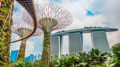 solo 25 paises del mundo tienen agua potable segura para todos, tres de ellos en asia