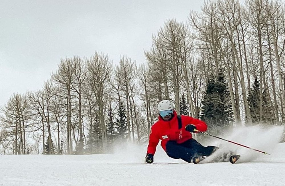 El mendocino de las nieves: es instructor de esquí, pasa medio año en las pistas y ganó el mundial con Argentina. Foto: Gentileza Juan Ignacio Crescitelli