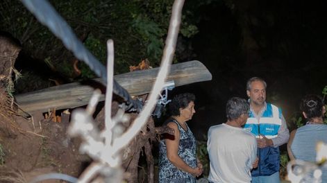 Stevanato supervisa las tareas de asistencia a las familias damnificadas por las tormentas