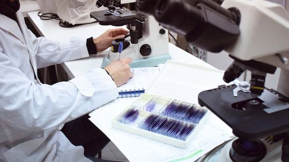 Universidad Maza continúa impulsando la investigación científica, a pesar del contexto de crisis e incertidumbre