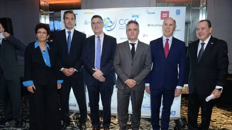 Los Andes | Galit Ronen, Martín Soria, Gideon Sa’ar, Marcelo DAlessandro, Ricardo Lorenzetti y Mario Montoto.