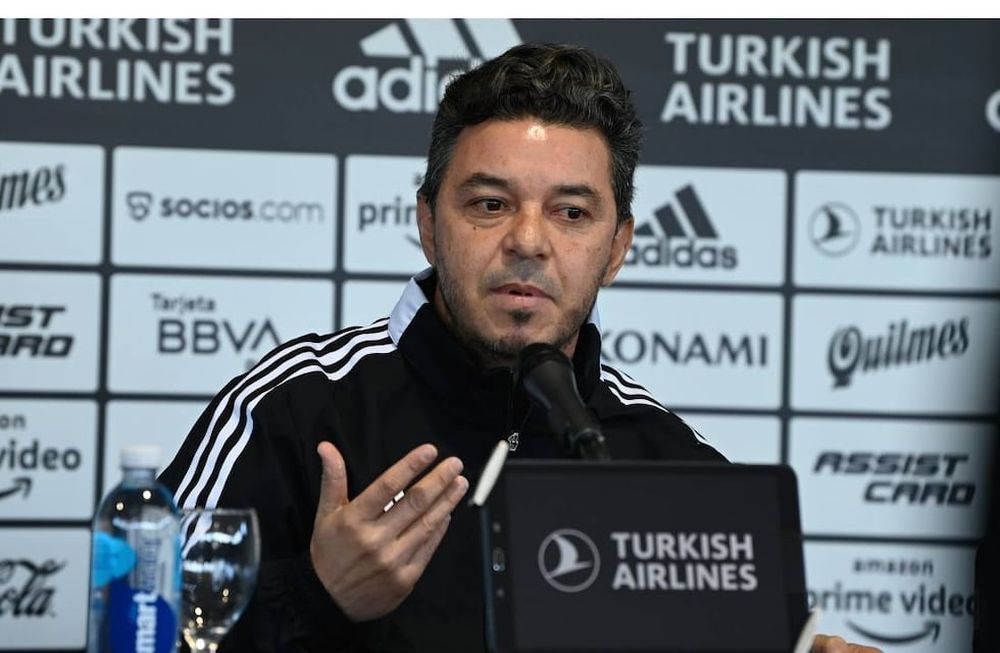 Gallardo habló en conferencia y dejó varios títulos (Prensa River)