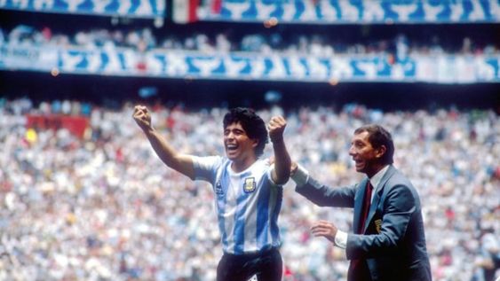 Carlos Bilardo siempre consideró a Maradona como el hijo varón que nunca tuvo. / Gentileza.