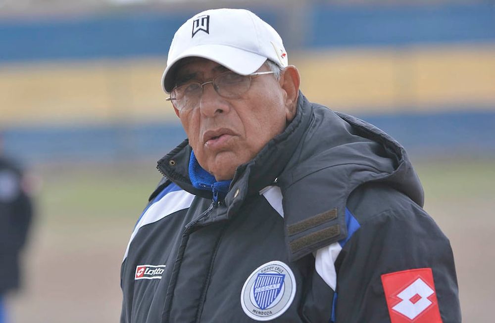 Alberto Isaías Garro es uno de los entrenadores más importantes en la historia de Godoy Cruz.