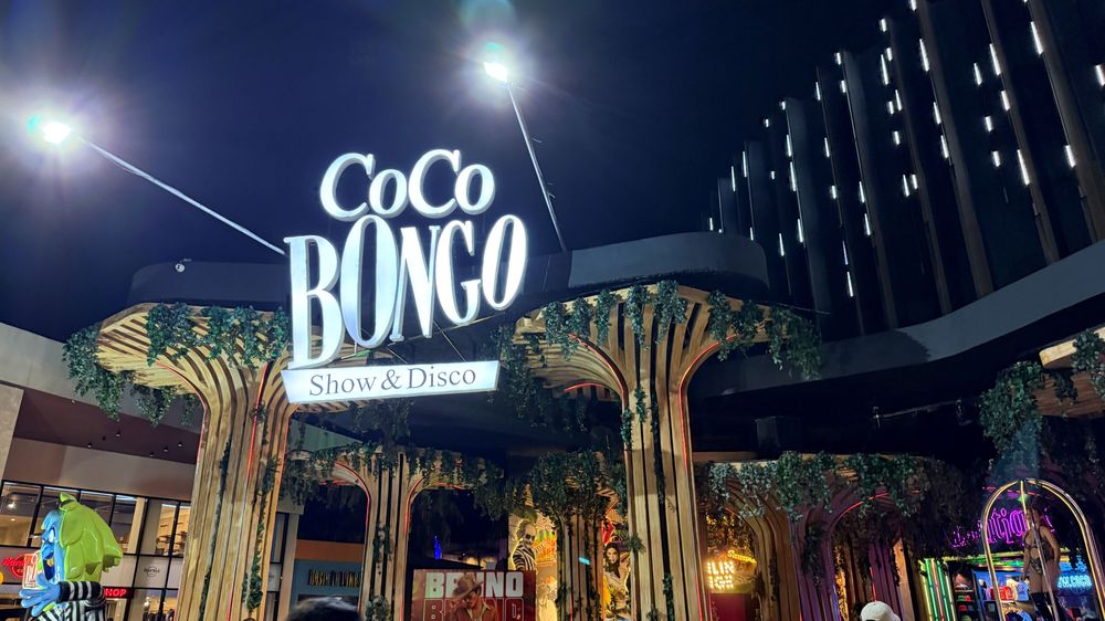 Bruno Mars, samba y escenas de Moulin Rouge forman parte de los shows más aplaudidos en Coco Bongo Punta Cana.