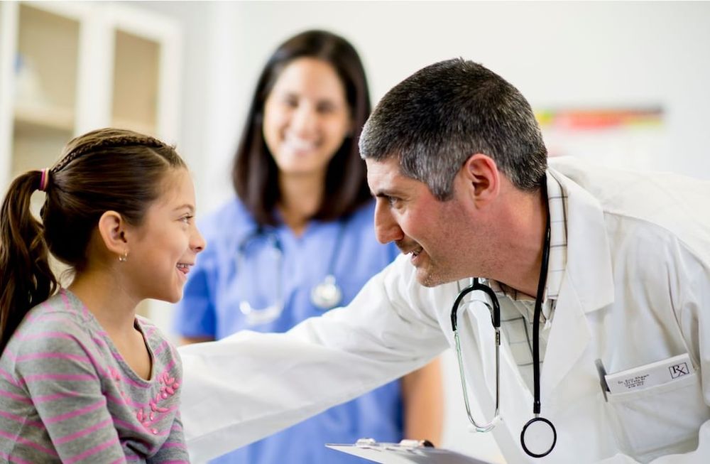 Todos los miembros de la sociedad son clave en el bienestar de las infancias