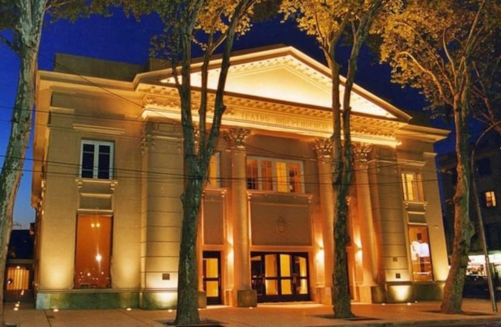 Así es la nueva normalidad: el Teatro Independencia tiene hoy un concierto presencial y otro por streaming