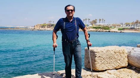 Los Andes | La vuelta al mundo en muletas: tras un accidente, lleva más de 150 países recorridos y quiere viajar por todos. Foto: Gentileza Luiz Thadeu Nunes e Silve