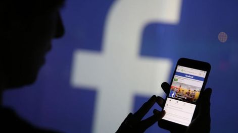 Los Andes | Congresistas hispanos llamaron la atención por la circulación de información falsa en español en las redes.