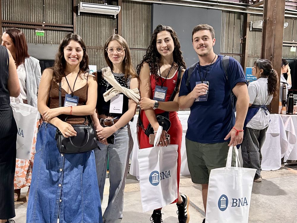 Entre café, charlas y tarjetas de contacto, los emprendedores hicieron networking y se llevaron nuevos aliados para seguir creciendo.
