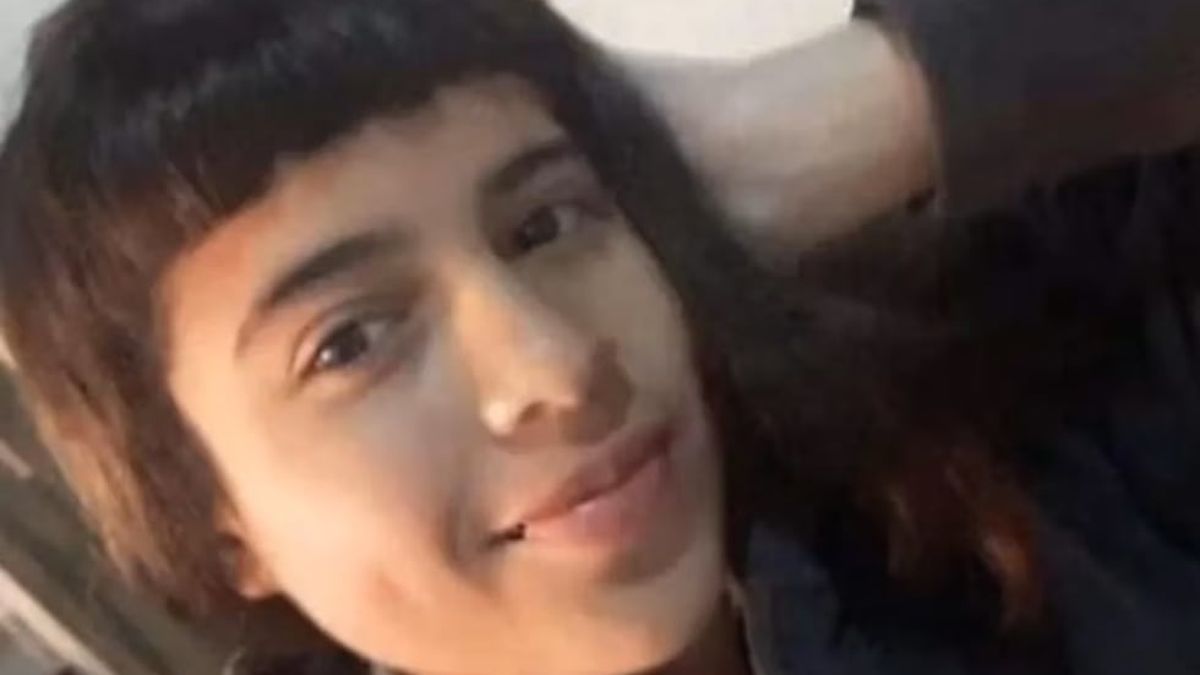 Tres adolescentes apuñalaron a una joven de 14 años por una “reacción ...