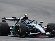 Andrea Kimi Antonelli de Mercedes se quedó con el Gran Premio de Estados Unidos.