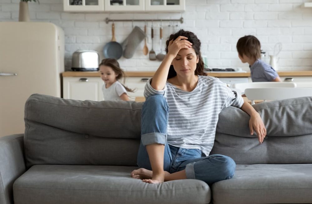 ¿Sólo hormonas? Hablemos de maternidad y salud mental