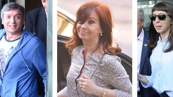 Cristina Fernández de Kirchner,  Florencia y Maximo Kirchner saliendo de Comodoro Py en una de las tantas declaraciones por la causa. Foto Archivo