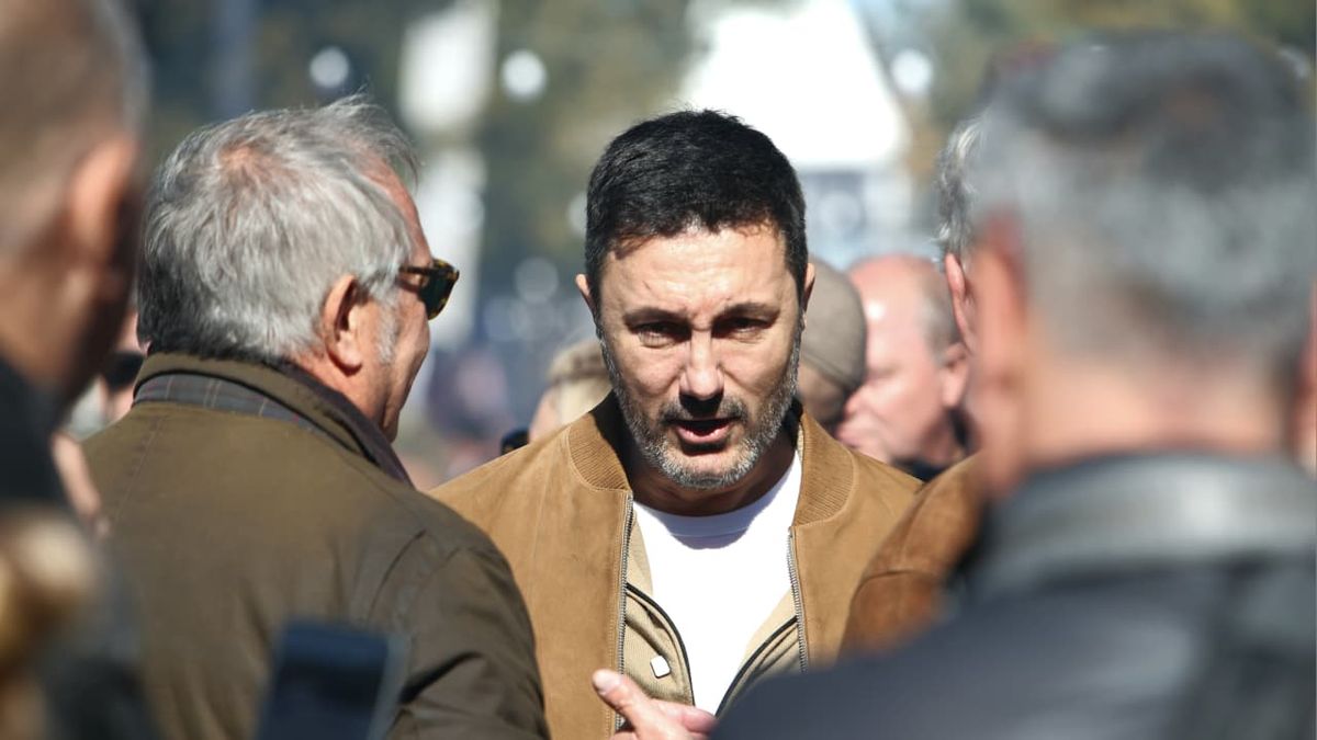 Luis Petri y Tadeo García Zalazar calentaron la disputa por la gobernación en la Fiesta de la Ganadería