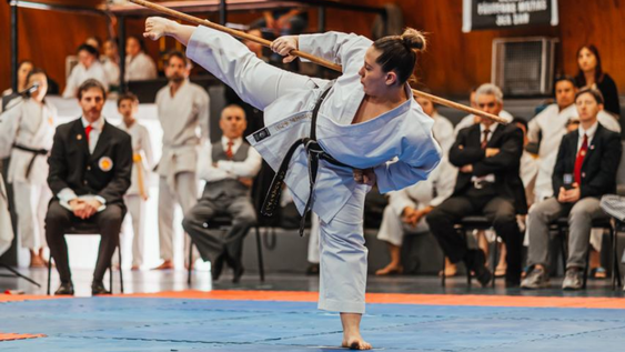 Julieta Chiconi en el XXV Torneo Internacional Karate Shotokan.