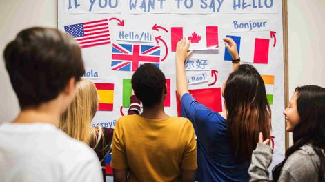 La UNESCO informó el terrible dato de que cada 14 días desaparece un idioma.&nbsp;