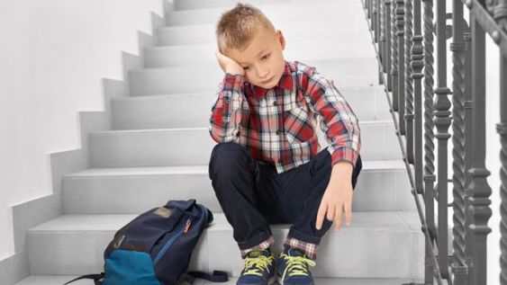 Los chicos adquieren la capacidad de autorregular sus conductas entre los seis y ocho años, aunque algunas funciones siguen desarrollándose incluso después de los veinticinco.