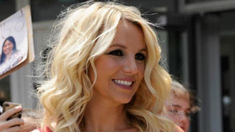 Britney Spears fue detenida y luego liberada tras conducir ebria.