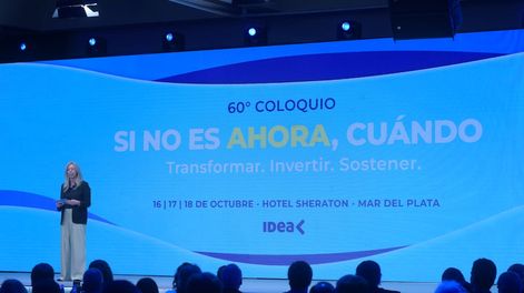 Los Andes | Gabriela Renaudo, presidente del 60° Coloquio, en la apertura del encuentro empresario que reúne a la dirigencia argentina en la ciudad de Mar del Plata. Foto: Gentileza