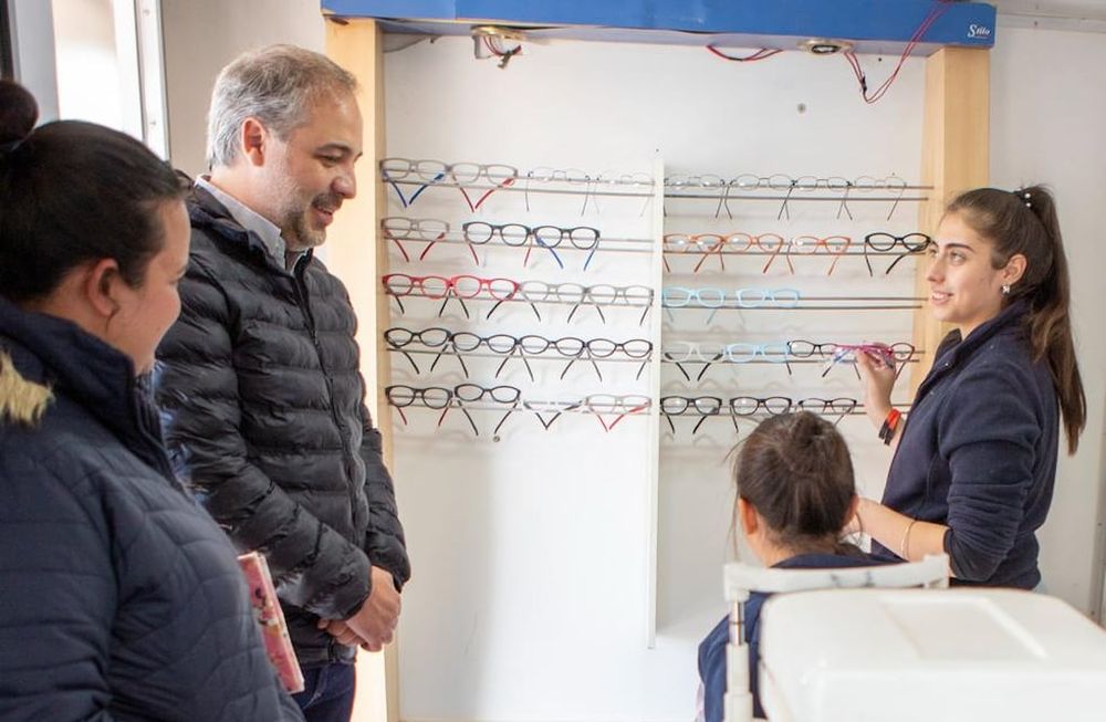 Maipú brindó atención oftalmológica a todas las escuelas secundarias públicas del departamento