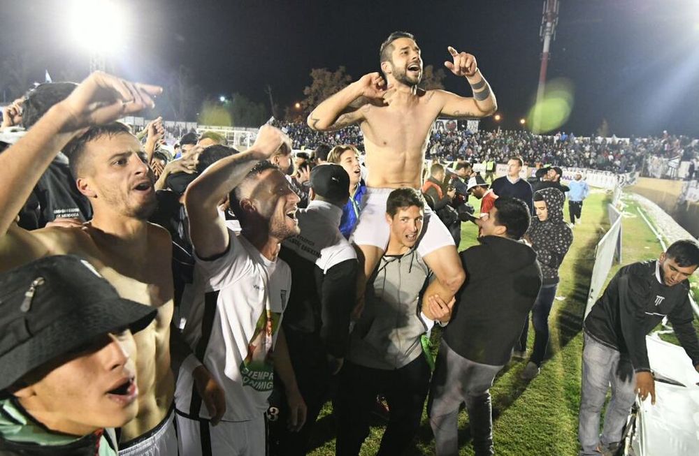 Las mejores postales del ascenso de Gimnasia y Esgrima
