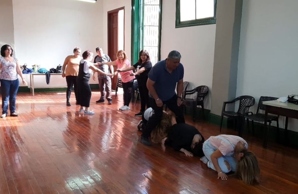 Comenzaron las capacitaciones a payamédicos en el espacio ECoS de Ciudad