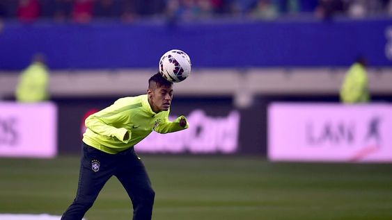 Neymar-James, un partidazo