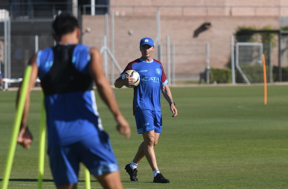 El entrenador de Godoy Cruz, Mariano Toedtli.