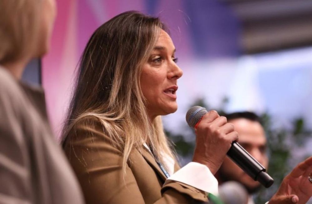 Malena Galmarini gastó $120 millones en cajas navideñas.