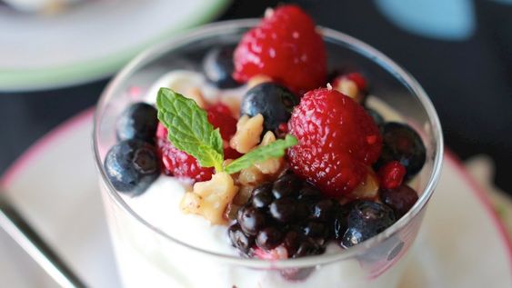 Yogur con frutas