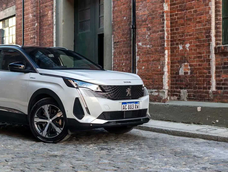 Cuál es el inesperado precio del Peugeot 3008 en marzo 2025.