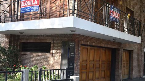 Con la sanción de la sanción de la nueva Ley de Alquileres, se triplicaron las consultas en el servicio de asesoramiento gratuito que brinda el Colegio de Corredores Inmobiliarios. / Los Andes