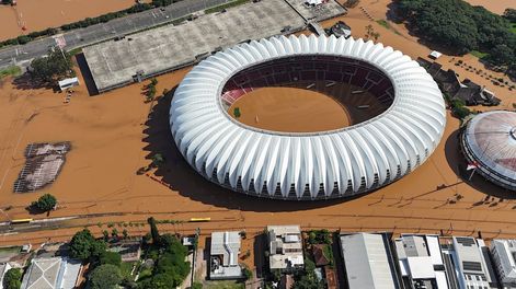 Los Andes | Las inundaciones del sur de Brasil han dejado un saldo catastrófico en la región y la producción mendocina se presenta como una solución. - (AP Foto/Carlos Macedo)