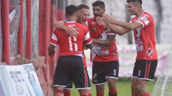 Maipú también se subió a la cima