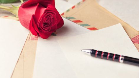 Conjugando el verbo ‘dulcinear’ - Por Rosa Montero